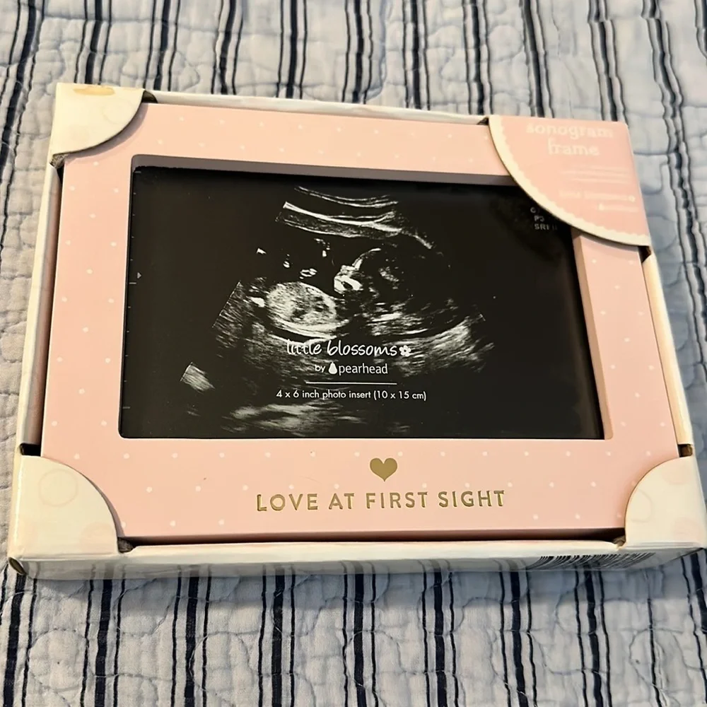 New in box  Little Blossoms by Pearhead's sonogram frame
